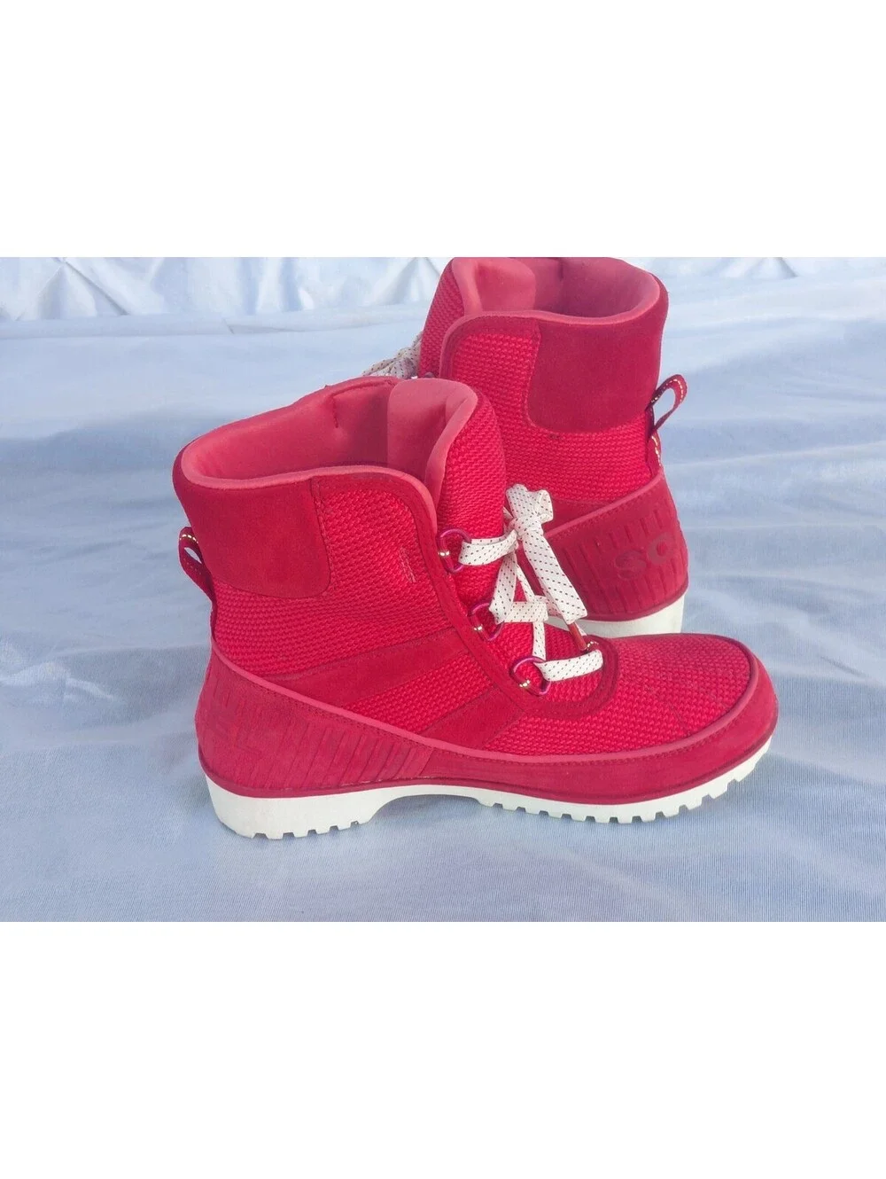 NEW Sorel Tivoli Go Hi-Top Sneaker Red Women Size 6.5